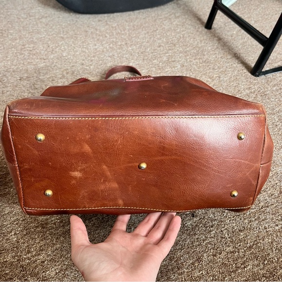 Pre Loved Dooney & Bourke Brown Leather Handbag - Picture 5 of 16